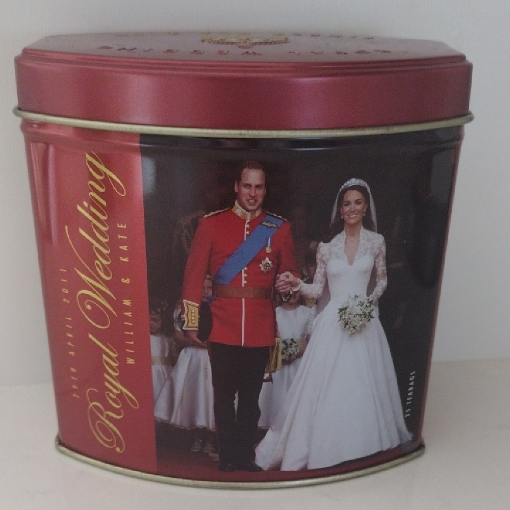 William & Kate Royal Wedding Commemorative Tin